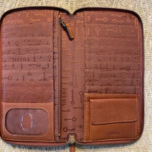Fossil Brown Leather Men's Wallet with Buckle Accents